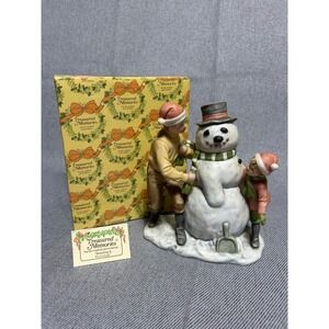 Enesco Treasured Memories Building A Snowman Christmas 1985 Vintage Holiday